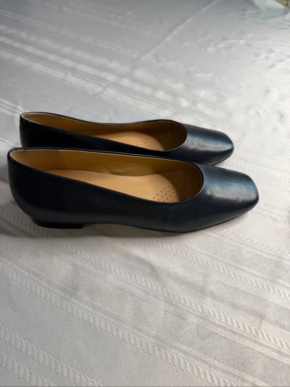 Trotters Women’s Navy Blue Honor Flats Comfort Shoes Size 7.5 7 1/2 M